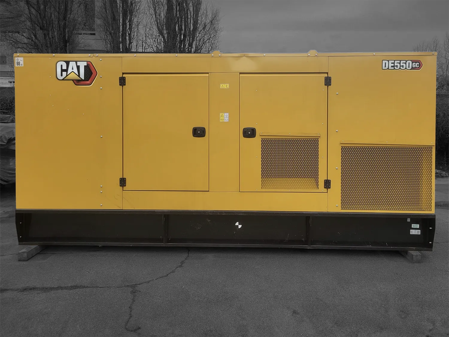 Prenájom dieselagregátu Caterpillar DE550 GC